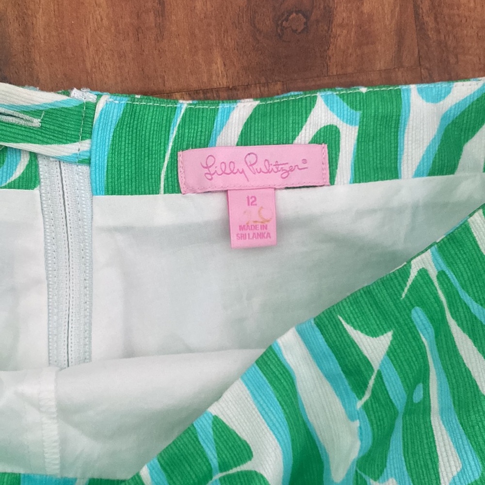 Lilly Pulitzer Skort Size Women’s 12 - Picture 2 of 5